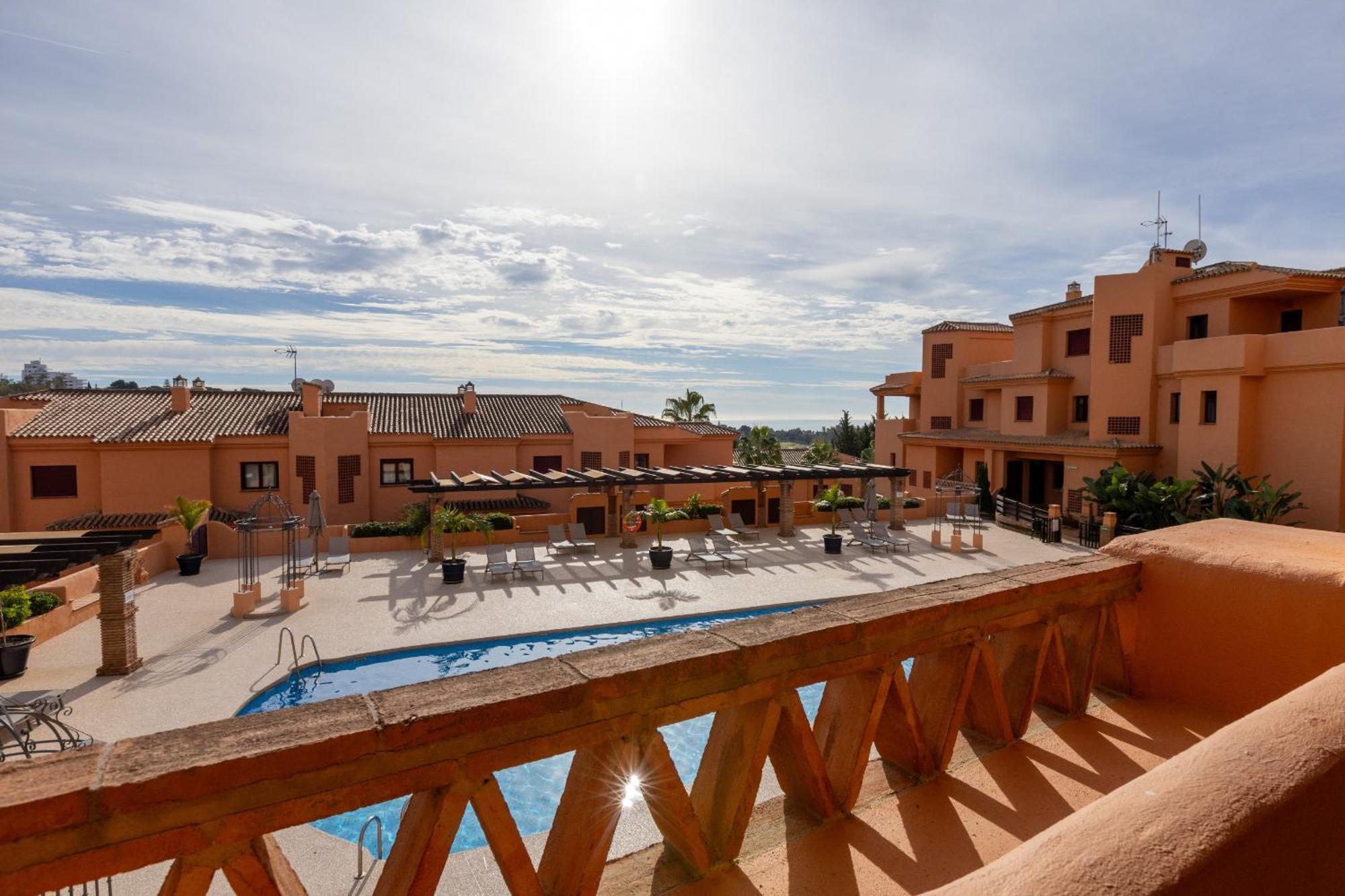 Royal Marbella Golf Resort Estepona Exteriör bild