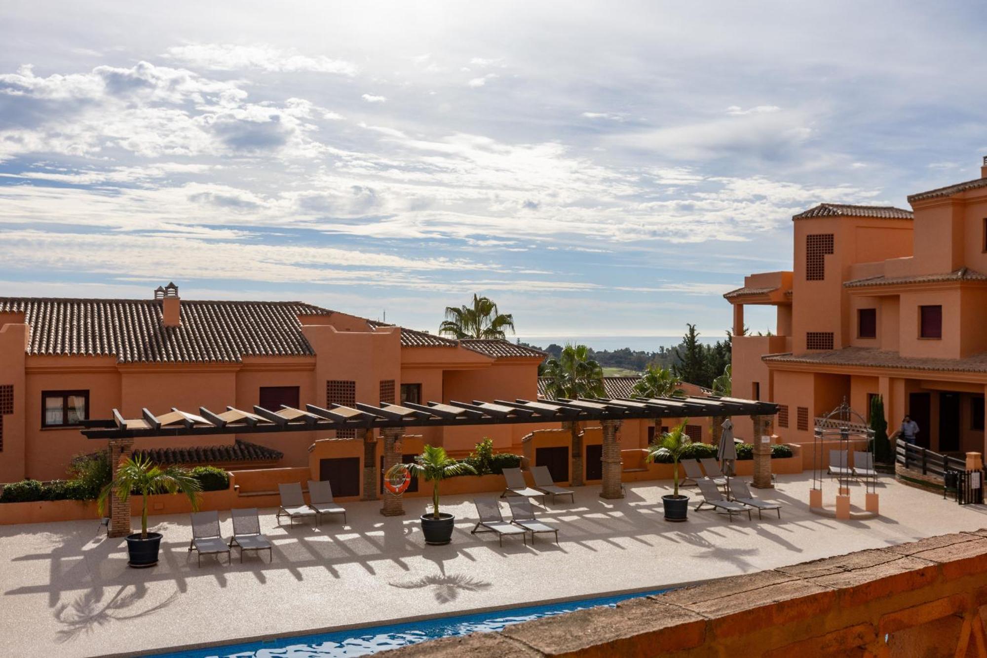 Royal Marbella Golf Resort Estepona Exteriör bild