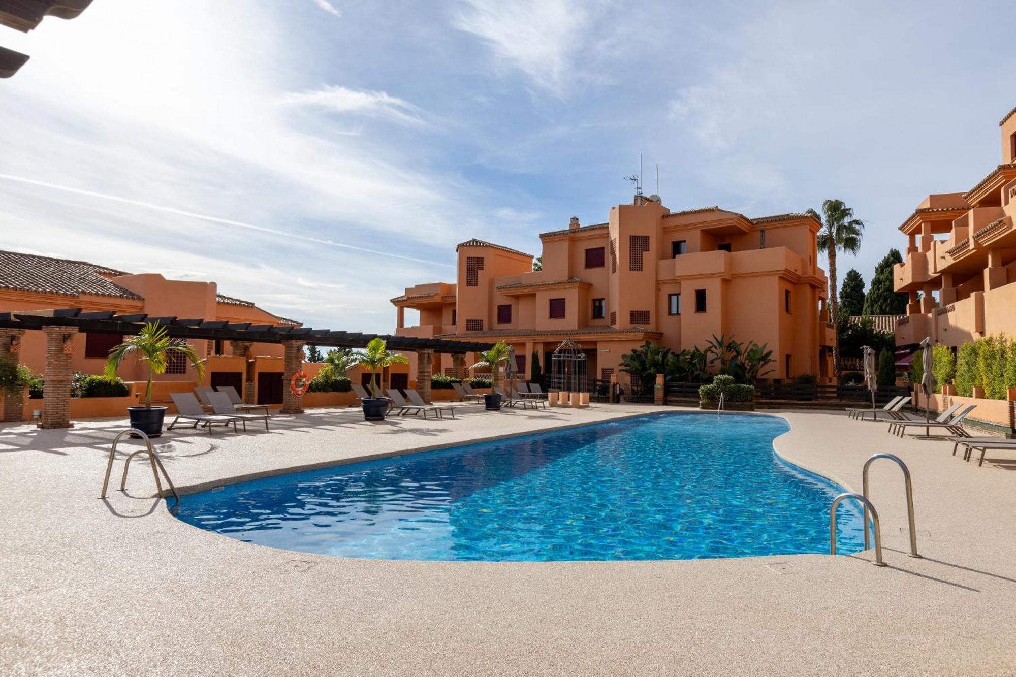 Royal Marbella Golf Resort Estepona Exteriör bild